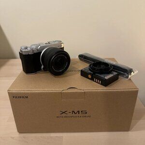 Fujifilm X-M5 Digital Camera Silver With XC 15-45 Kit Lens